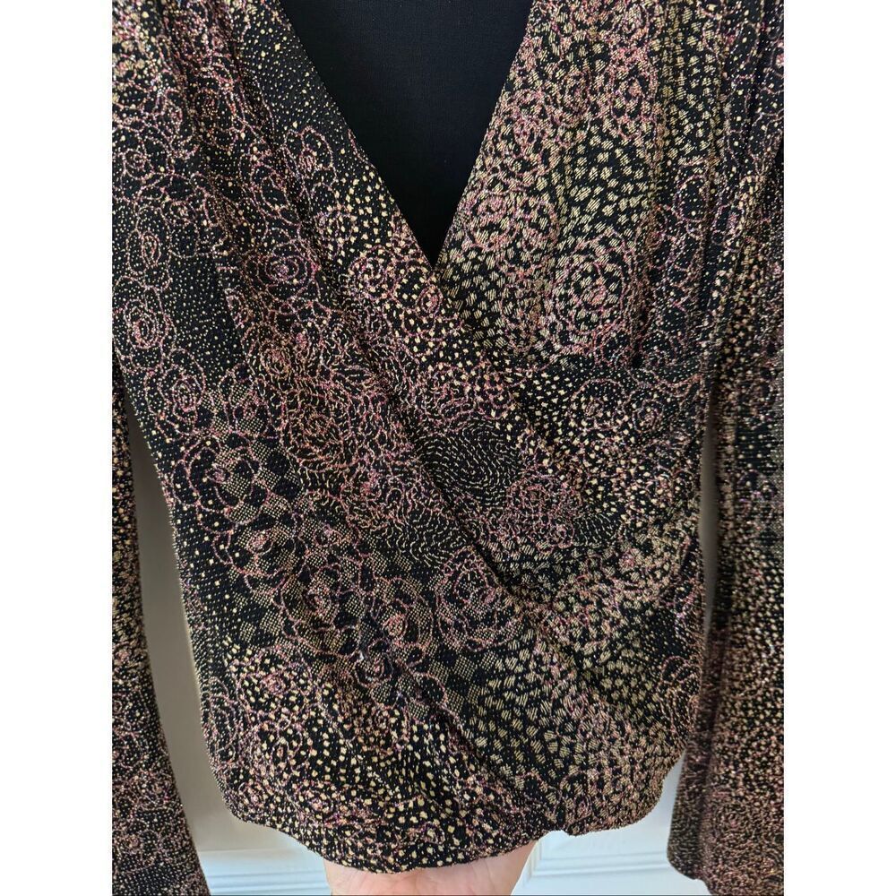 Vintage bell sleeve wrap top - Picture 4 of 8